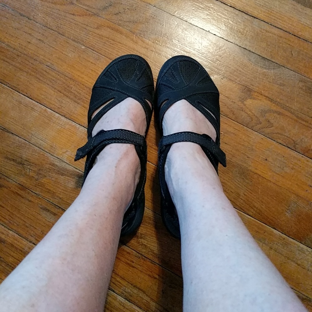 Black sandals